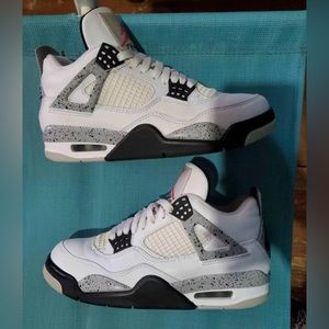 Air Jordan 4 Retro 'White Cement'